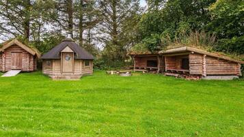 ํ์ฐ์ค | ์ธ๊ด