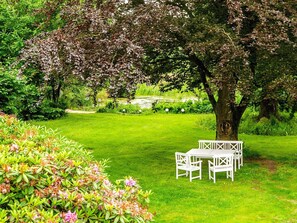 House | Property grounds