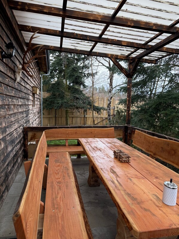 House | Outdoor dining