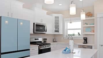 House, Berbilang Katil (Reel Amerivibes) | Dapur peribadi