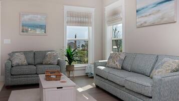 House, Berbilang Katil (Reel Amerivibes) | Ruang tamu