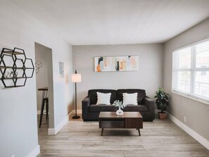 Executive Double Room, Multiple Beds | Living area - Rustic by Stay Hospitality (Fort Lauderdale)