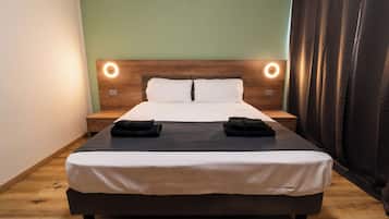 Habitación doble estándar | Cortinas blackout y wifi gratis