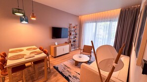Suite ejecutiva | Cocina privada | Frigorífico, horno, placa de cocina y lavavajillas