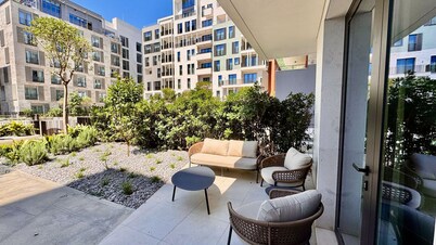 Qumi Porto Suites
