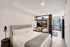 Basic Apartment, 1 Queen Bed with Sofa bed | Blackout drapes, iron/ironing board, free WiFi, bed sheets - Stay Hospitality - Downtown Miami (Miami)