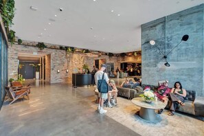 Lobby sitting area - Stay Hospitality - Downtown Miami (Miami)