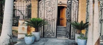Royal Suite with Private Entrance & Family Garden