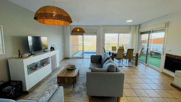 Unclassified image, 1 of 14, button - 3 bedroom house private pool Near Guadalest & Altea (Callosa de Ensarriá)