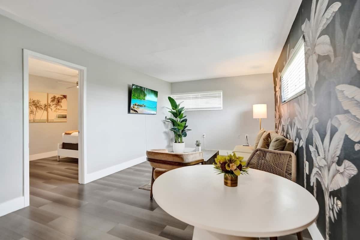 ห้องคลาสสิกดับเบิล, เตียงควีนไซส์ 2 เตียง | บริเวณนั่งเล่น