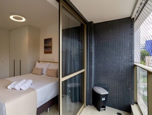 1 chambre, fer et planche à repasser, accès Internet, draps fournis