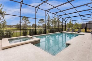 A heated pool - Last Minute Disney! Private Pool, Hot Tub, Game Room & Themed Bedrooms. Book Now! #106969 (Orlando)