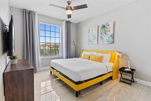 3 habitaciones, tabla de planchar con plancha, wifi y ropa de cama