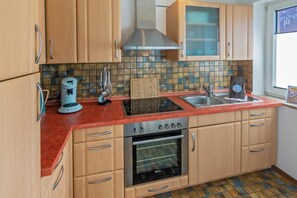 Fridge, microwave, oven, coffee/tea maker