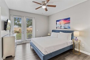 3 chambres, fer et planche à repasser, Wi-Fi, draps fournis