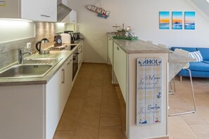 Køleskab, mikrobølgeovn, ovn, opvaskemaskine