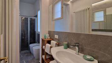 Shower, bidet