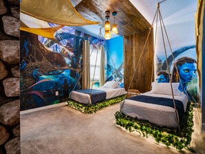 12 chambres, fer et planche à repasser, Wi-Fi, draps fournis