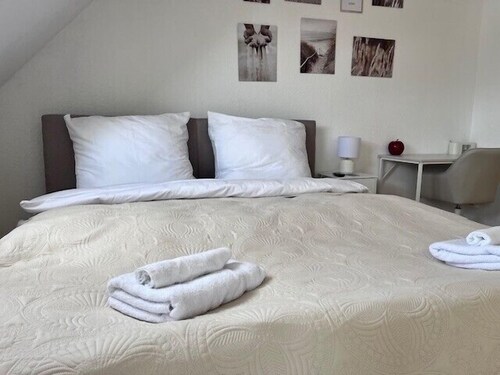 NEU! Ferienwohnung Weingarten