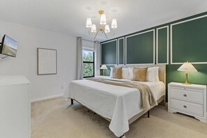 6 habitaciones, tabla de planchar con plancha, wifi y ropa de cama 