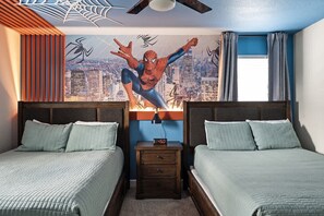 5 bedrooms, iron/ironing board, WiFi, bed sheets