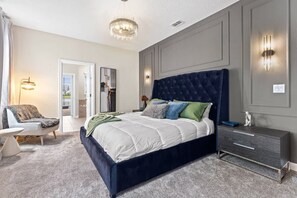 7 bedrooms, iron/ironing board, WiFi, bed sheets