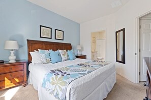 5 bedrooms, iron/ironing board, WiFi, bed sheets - Disney Getaway! Private Pool & Themed Bedrooms. Book Now! #WLV19 (Orlando)