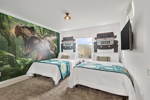 4 bedrooms, iron/ironing board, WiFi, bed sheets - Last Minute Disney! Private Pool & Themed Bedrooms. Book Now! #SLR510 (Orlando)