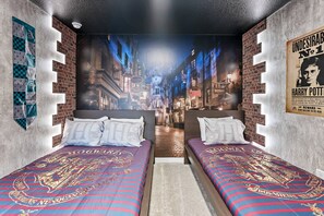 6 chambres, fer et planche à repasser, Wi-Fi, draps fournis