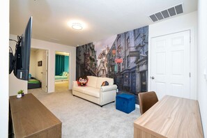 4 chambres, fer et planche à repasser, Wi-Fi, draps fournis