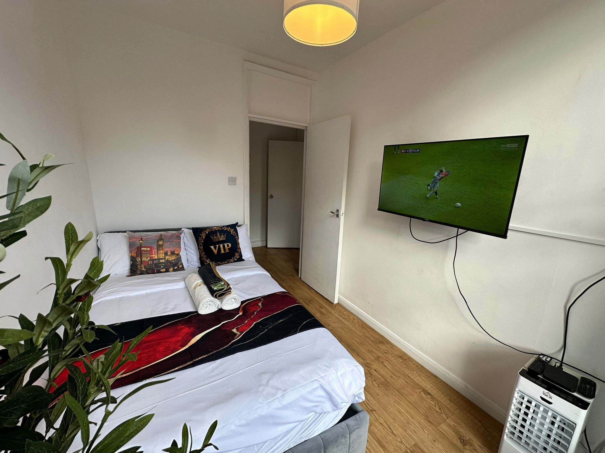 2 sovrum, strykjärn/strykbräda, wi-fi och sängkläder