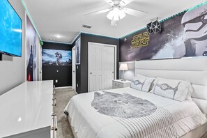 5 bedrooms, iron/ironing board, WiFi, bed sheets