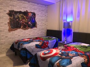 3 slaapkamers, een strijkplank/strijkijzer, wifi, beddengoed