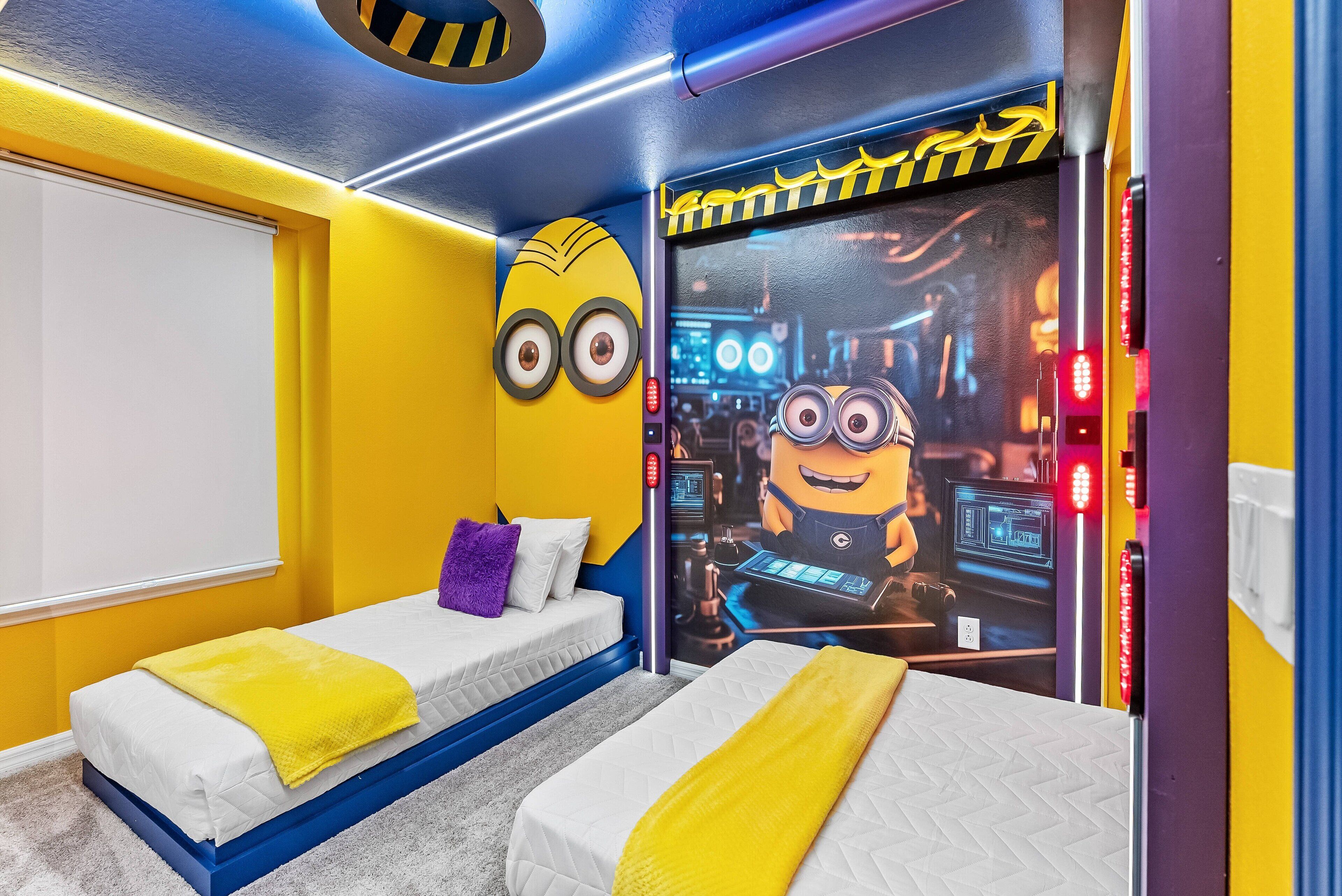 5 bedrooms, iron/ironing board, WiFi, bed sheets