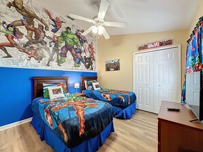 4 habitaciones, tabla de planchar con plancha, wifi y ropa de cama