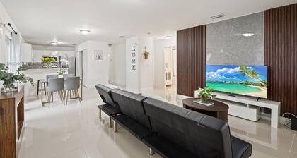 New house 3 minutes to Design District, Midtown. 10min to South Beach, Downtown
