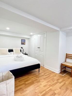 1 bedroom, desk, iron/ironing board, free WiFi