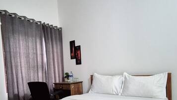 4 slaapkamers, wifi, beddengoed