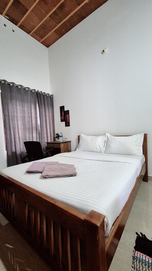 4 camere, Wi-Fi, lenzuola