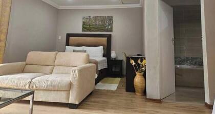 Cosy in Jozy-Guesthouse "home away from home"