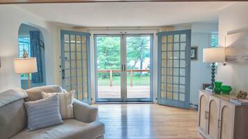 TV connectée, cheminée