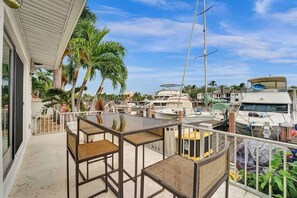 Classic Single Room, 1 Queen Bed, Patio (Hendrick 1) | Balcony - Stay Hospitality - Hendricks Isle (Fort Lauderdale)