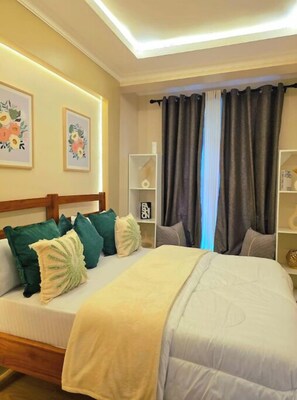 2 chambres, fer et planche à repasser, Wi-Fi, draps fournis