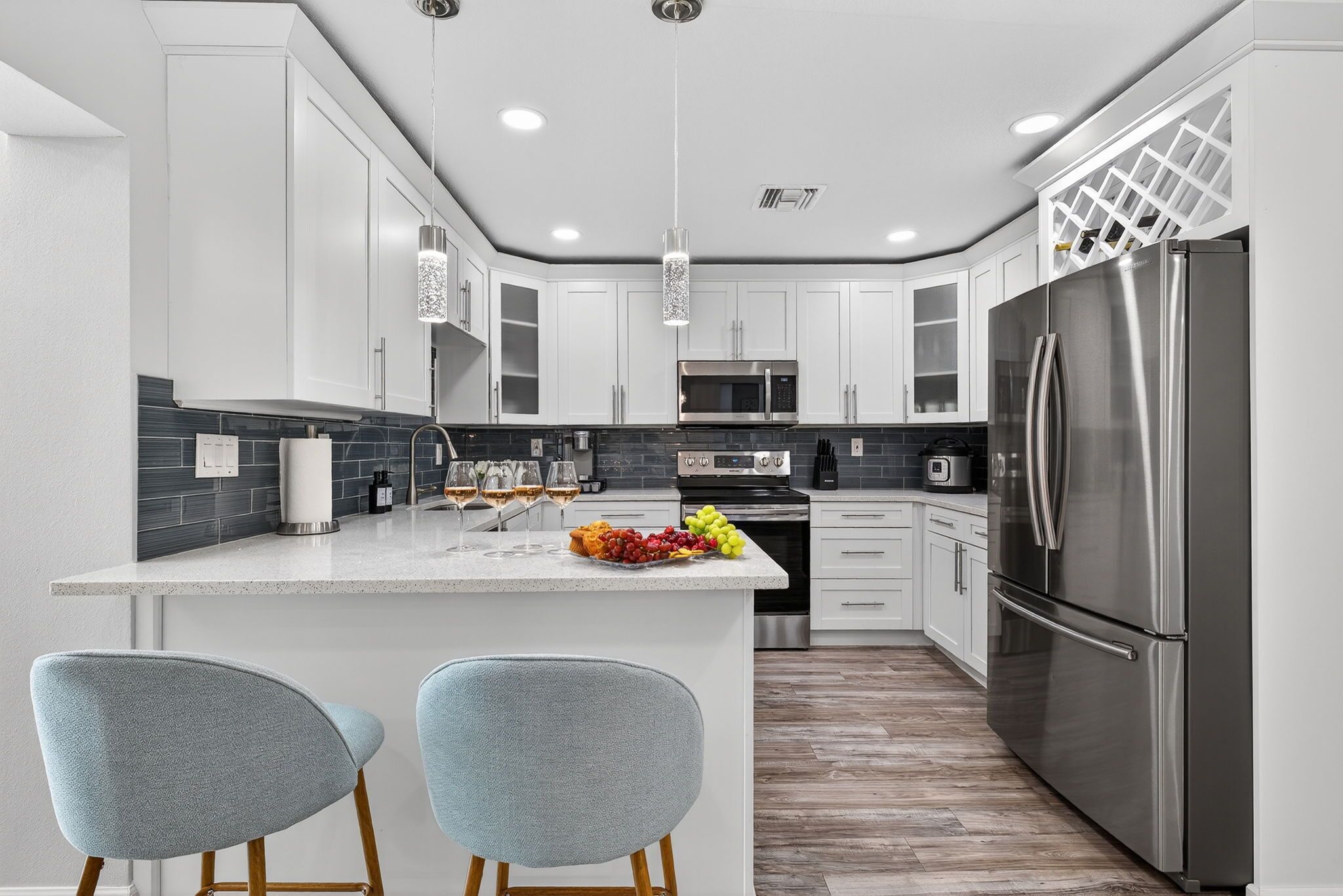 Microwave, oven, stovetop, dishwasher