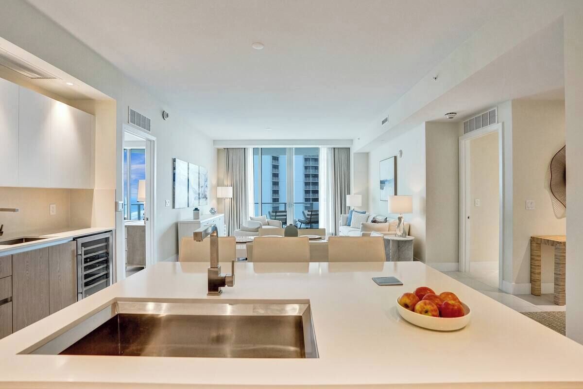 Condo, 2 Bedrooms, Kitchen, Ocean View | Private kitchen