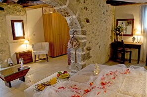 Villa, 2 Bedrooms, Smoking, Private Pool | 2 bedrooms