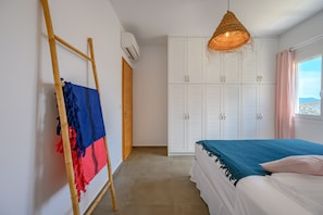 Villa, 5 Bedrooms, Private Pool, Sea View | 5 bedrooms, soundproofing