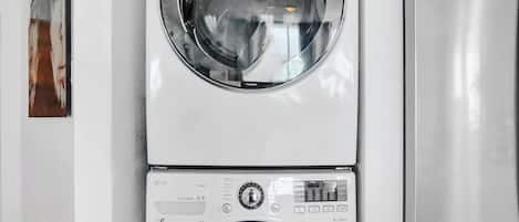 Classic Double Room, Multiple Beds (Arya-1001) | Laundry