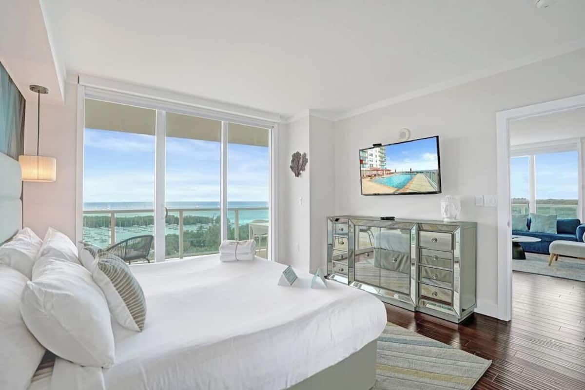 Comfort Apartment | Iron/ironing board, free WiFi