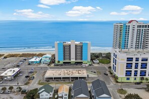 Exterior - BEAUTIFUL OCEANFRONT PENTHOUSE. (North Myrtle Beach)